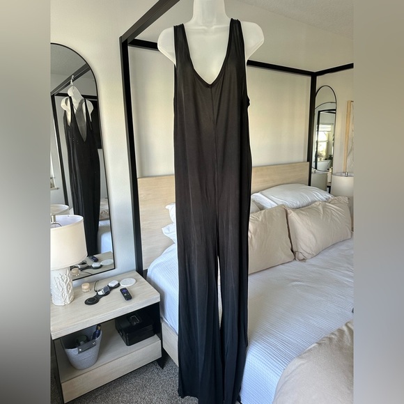 Lululemon Principal Dancer Oversized Slinky Semi-Sheer Jumpsuit in Black, 10 - Picture 6 of 10
